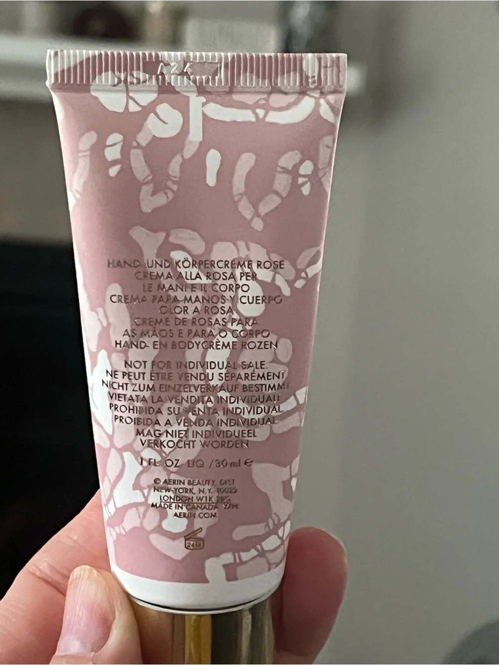 Aerin silky hand
